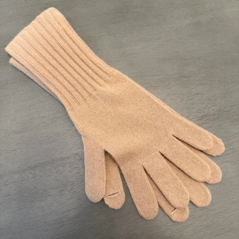 Vince 100% Boiled Cashmere Knit Gloves Camel Touchscreen Phone Friendly Unisex